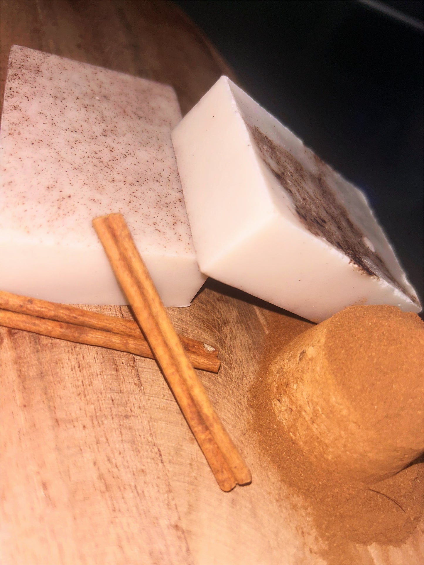 Body Soap Bar (Cinnamon & Honey Vanilla)